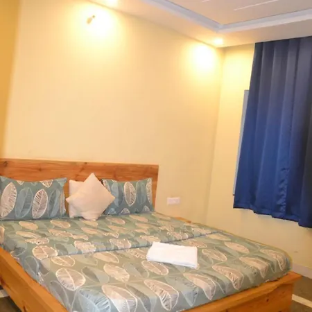 Guru Homestay Rishikesh Exterior photo