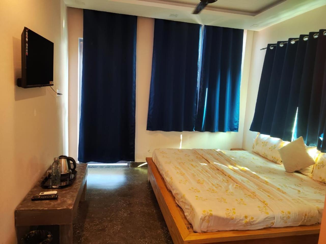 Guru Rishikesh